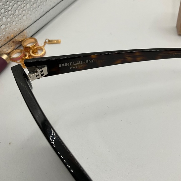 Yves Saint Laurent SL425-003-54 Sunglasses 54mm 100% Authentic - Picture 6 of 8